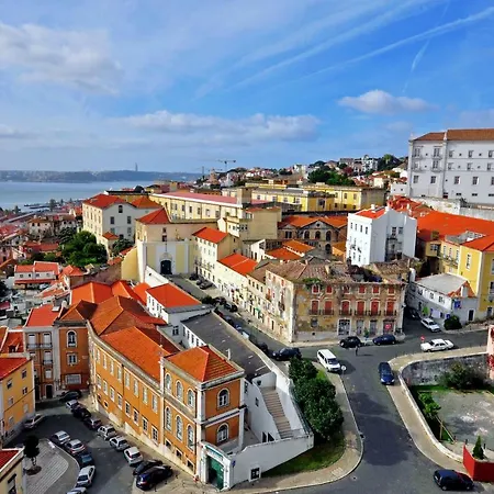 Alfama Casa Amarela Lisbon